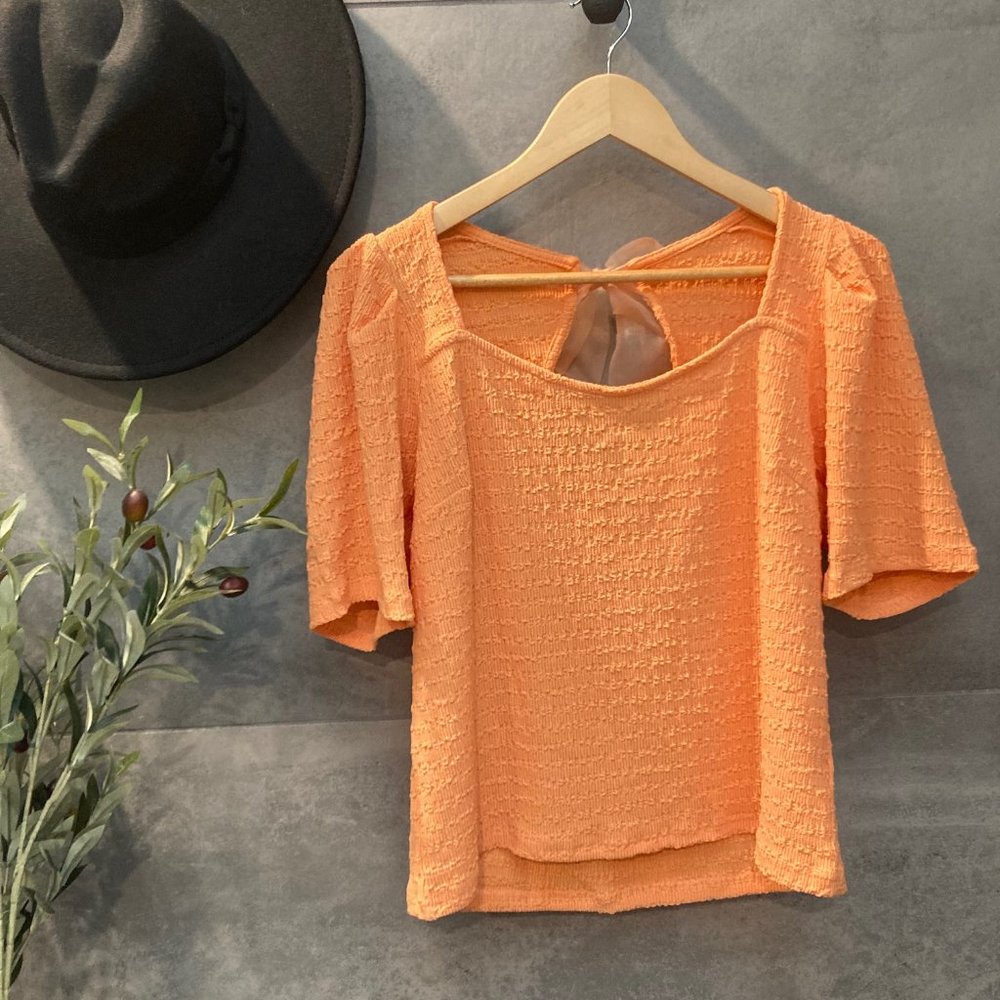 beautiful three-quarter length shirt